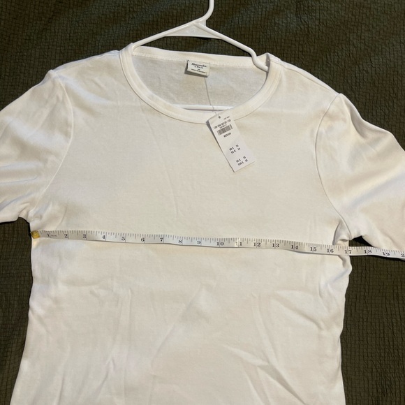 Abercrombie White Crew Neck T-Shirt - Picture 5 of 7